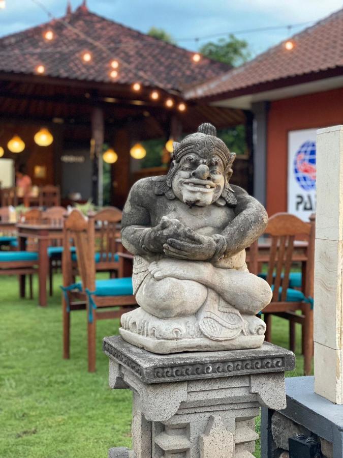 巴厘岛佩母得兰巴迪尼旅馆酒店 外观 照片